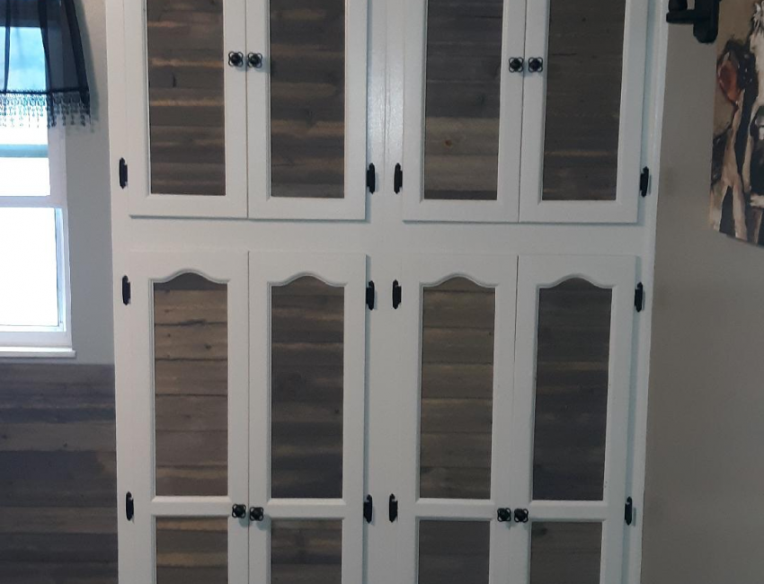 Cabinets Cabinets